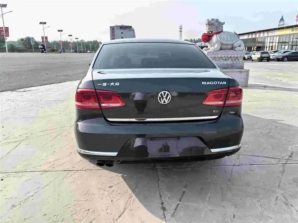 2013 Volkswagen Passat 1.8TSI Luxury — миниатюра 5