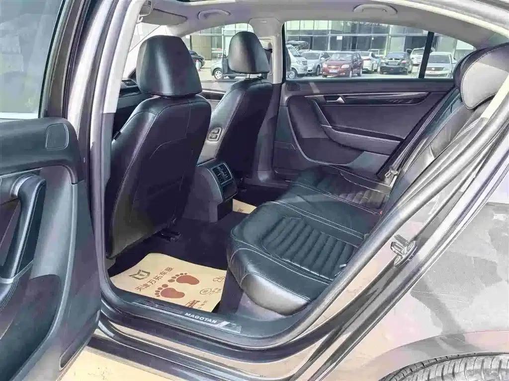 2013 Volkswagen Passat 1.8TSI Luxury — миниатюра 9