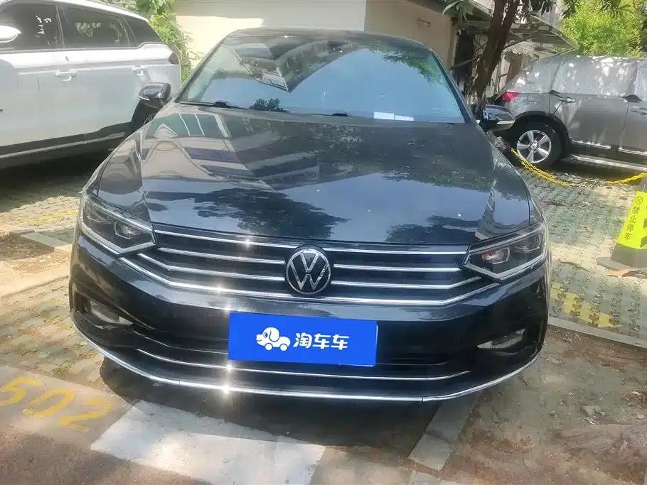 2020 Volkswagen Passat 330TSI DSG Leading Edition — миниатюра 2