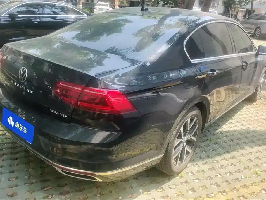 2020 Volkswagen Passat 330TSI DSG Leading Edition — миниатюра 3