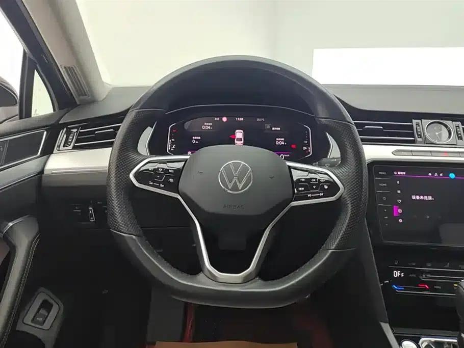 Volkswagen Magotan 2023 2 Millionth Unit Commemorative Edition 330TSI DSG Luxury — миниатюра 15