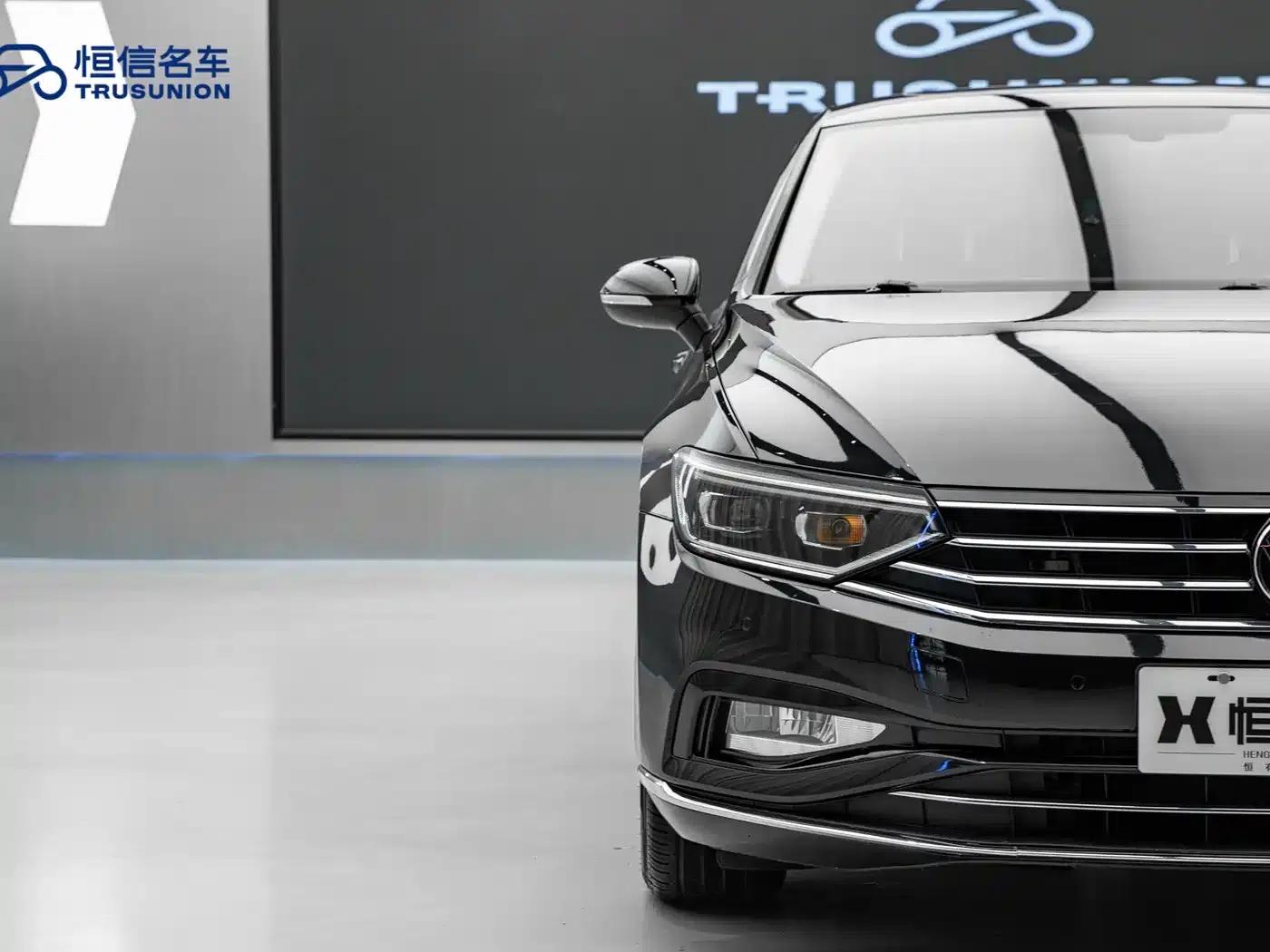 2020 Volkswagen Passat 330TSI DSG Luxury — миниатюра 8