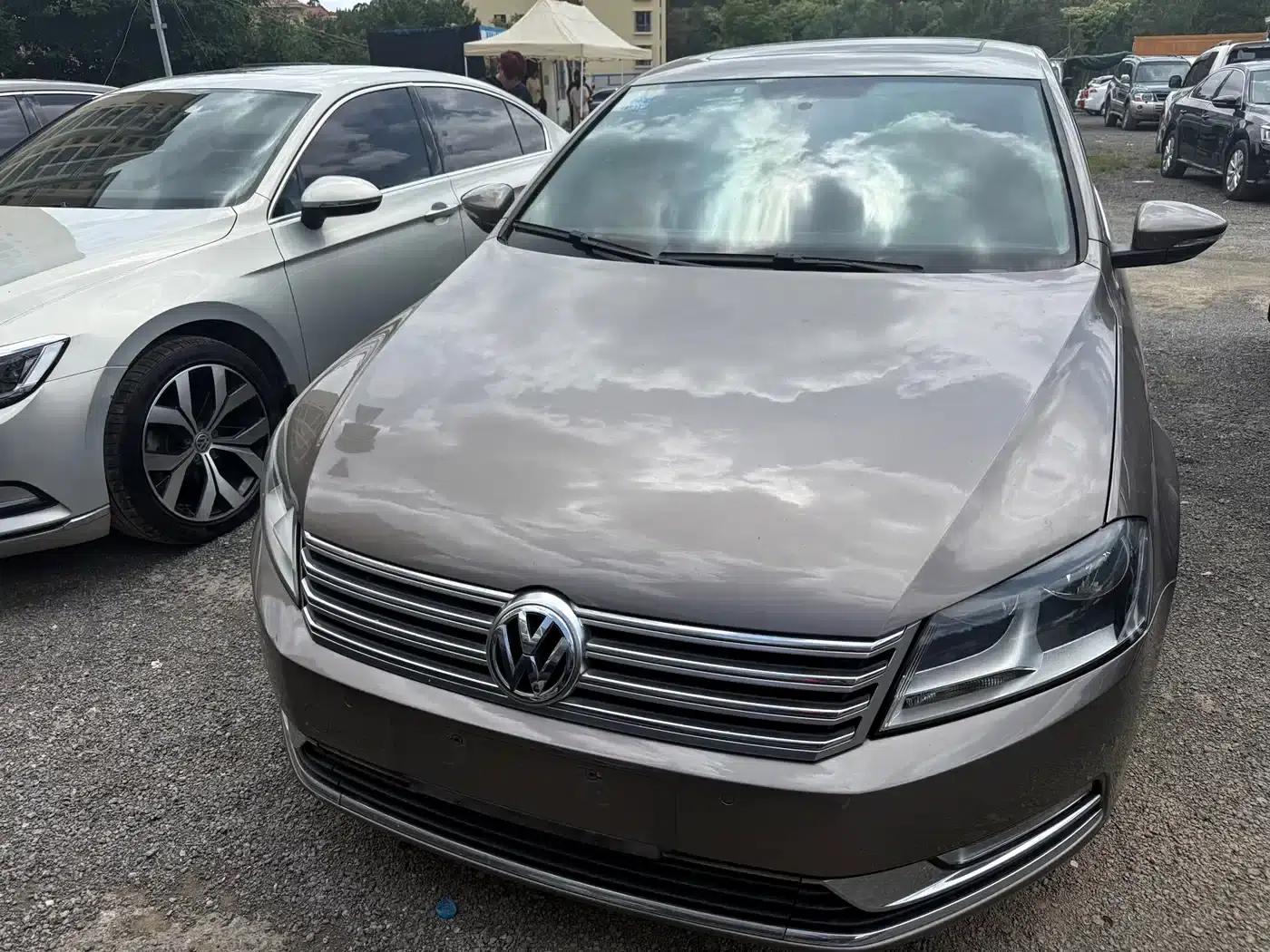2015 Volkswagen Passat 1.8TSI Leading Edition — миниатюра 2