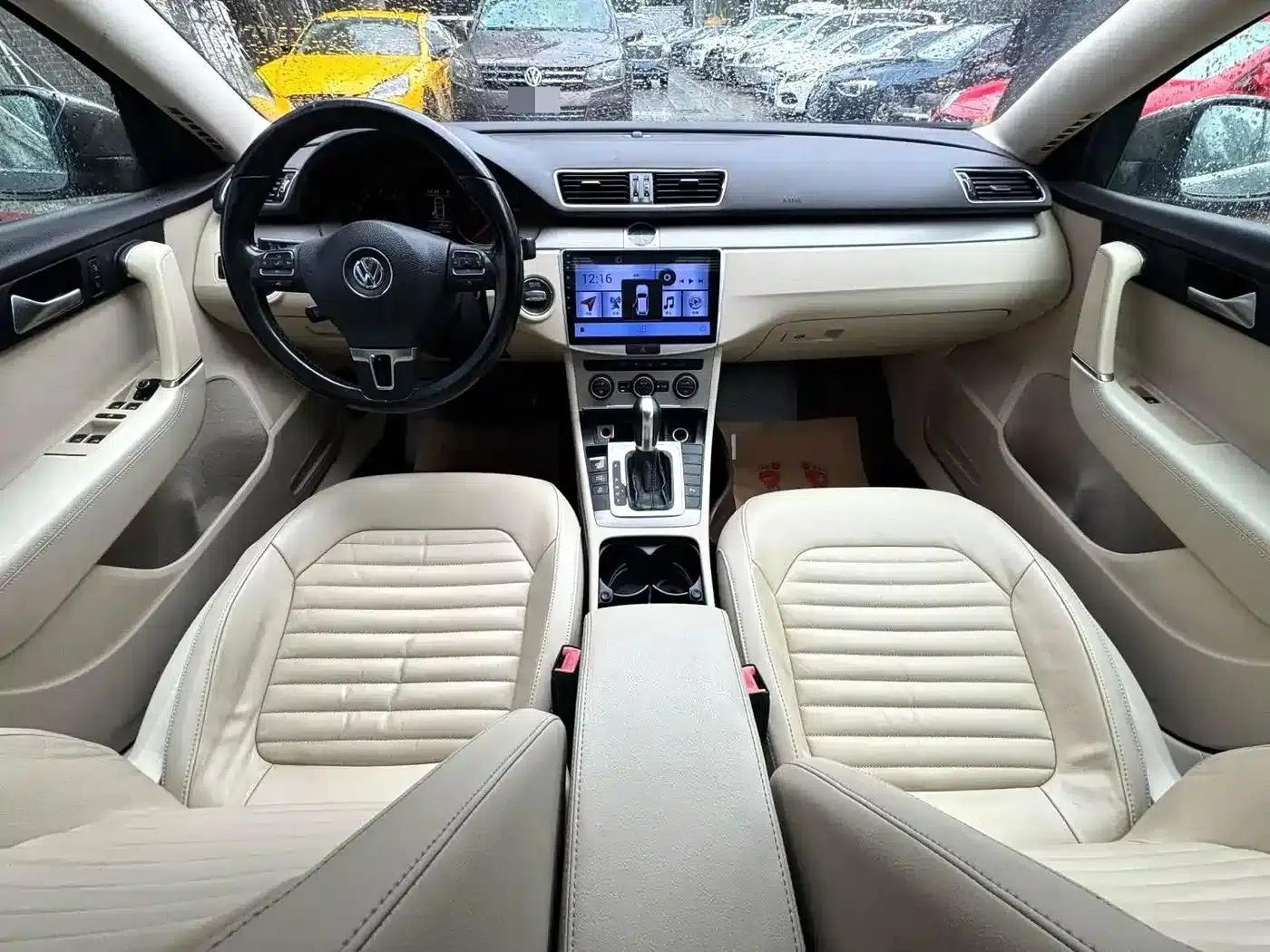 2015 Volkswagen Passat 1.8TSI Leading Edition — миниатюра 5