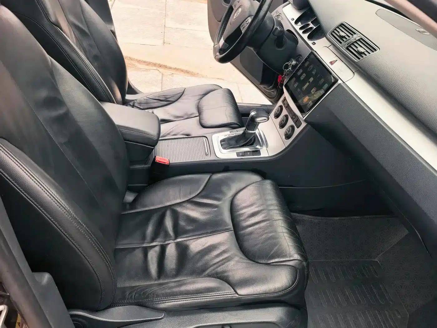 2009 Volkswagen Passat 1.8TSI DSG Luxury — миниатюра 12
