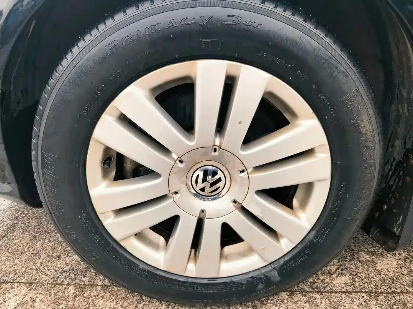 2009 Volkswagen Passat 1.8TSI DSG Luxury — миниатюра 16