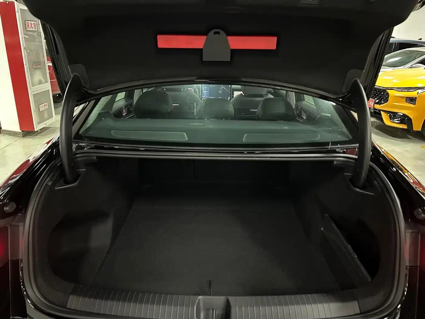 2024 Volkswagen Magotan 380TSI DSG Supreme Edition — миниатюра 14