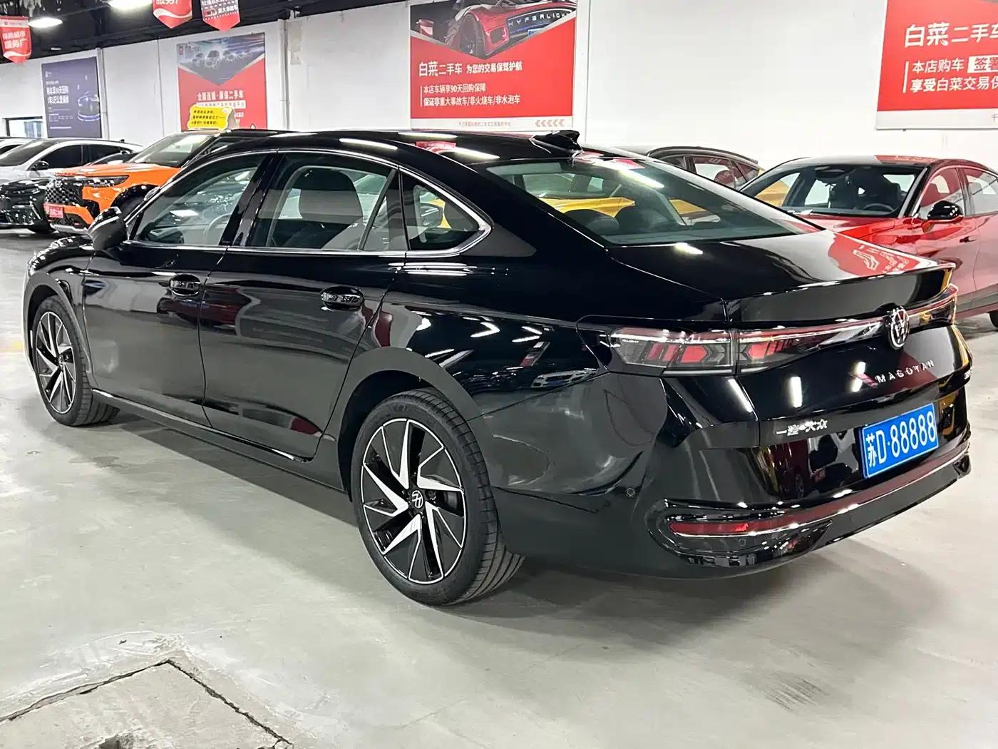 2024 Volkswagen Magotan 380TSI DSG Supreme Edition — миниатюра 17