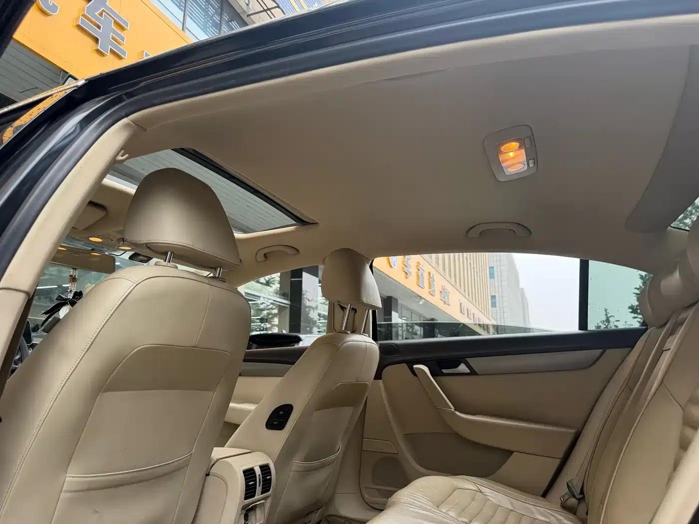 2012 Volkswagen Magotan Facelift 1.8TSI Leading Edition — миниатюра 11