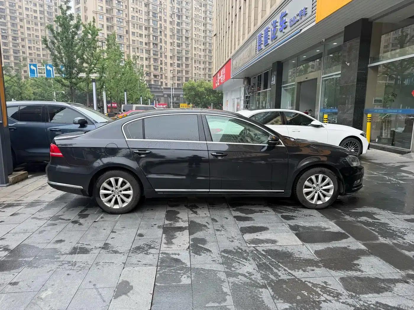 2012 Volkswagen Magotan Facelift 1.8TSI Leading Edition — миниатюра 4
