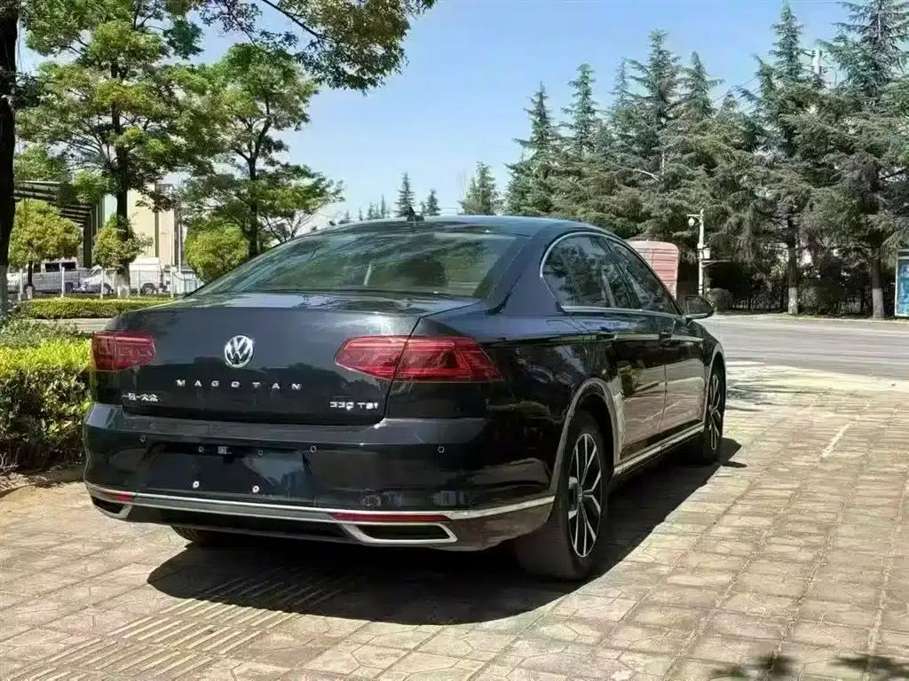 2020 Volkswagen Passat 330TSI DSG Leading Edition — миниатюра 7