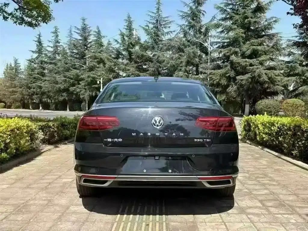 2020 Volkswagen Passat 330TSI DSG Leading Edition — миниатюра 8