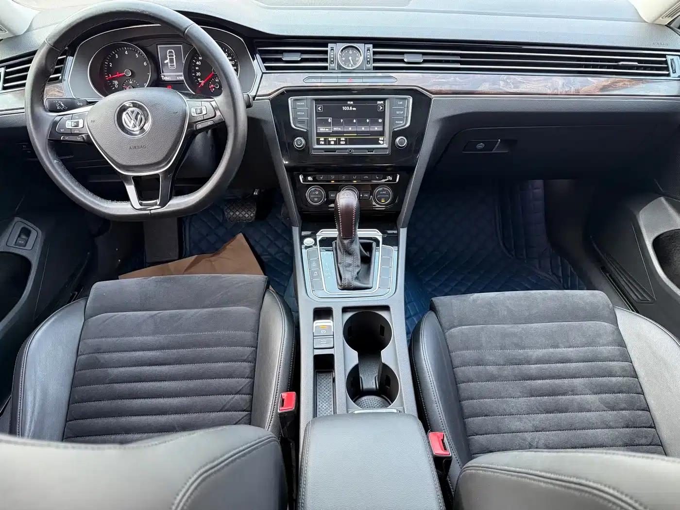 2017 Volkswagen Passat 330TSI DSG Luxury — миниатюра 9