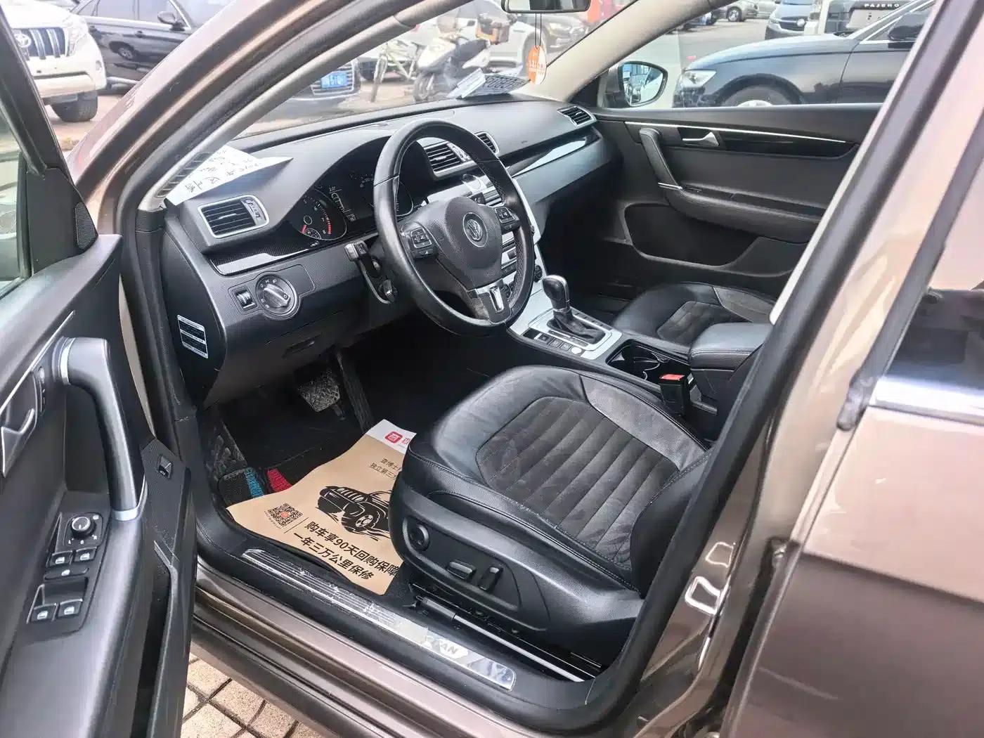 2015 Volkswagen Magotan Facelift 1.8TSI Luxury Model — миниатюра 4