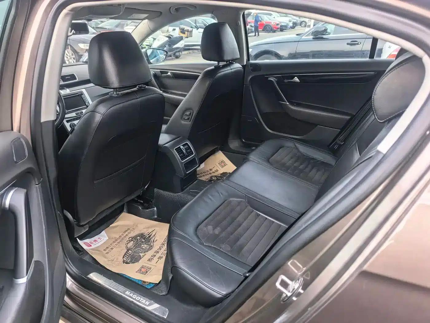 2015 Volkswagen Magotan Facelift 1.8TSI Luxury Model — миниатюра 5