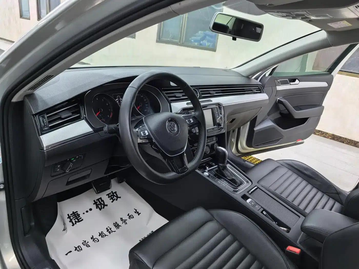 2017 Volkswagen Magotan 330TSI DSG Leading Edition — миниатюра 7