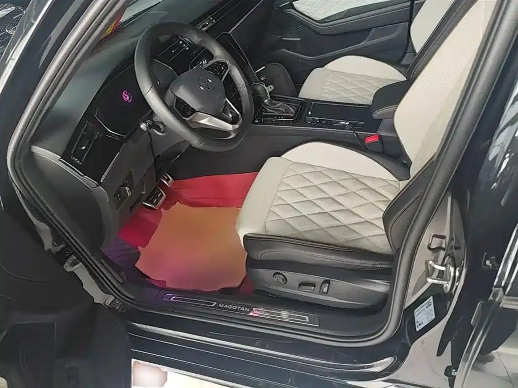 Volkswagen Magotan 2023 2 Millionth Unit Commemorative Edition 330TSI DSG Luxury — миниатюра 15