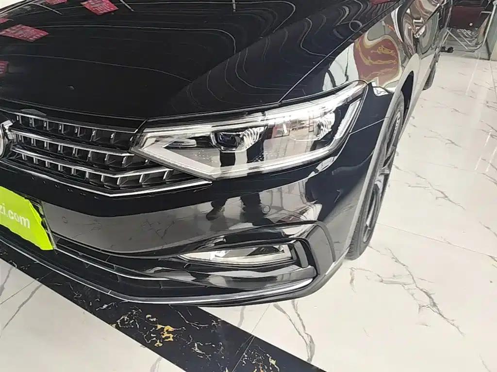 Volkswagen Magotan 2023 2 Millionth Unit Commemorative Edition 330TSI DSG Luxury — миниатюра 24