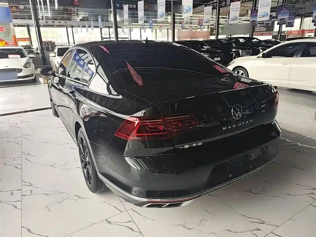 Volkswagen Magotan 2023 2 Millionth Unit Commemorative Edition 330TSI DSG Luxury — миниатюра 5