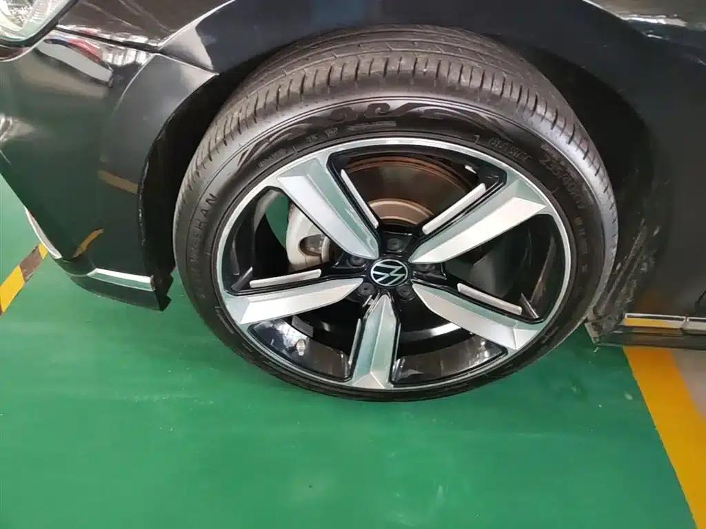 Magotan 2023 2 Millionth Unit Commemorative Edition 280TSI DSG Leading Model — миниатюра 23