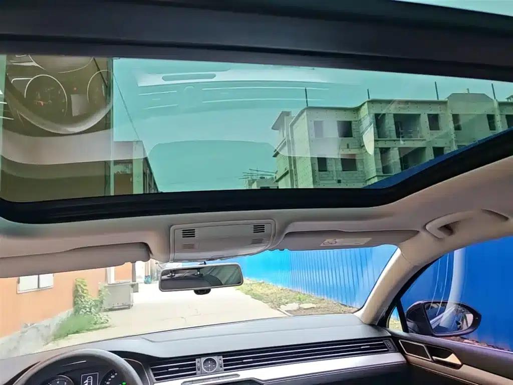 2019 Volkswagen Magotan 280TSI DSG Comfort Model (China VI Emission Standard) — миниатюра 18
