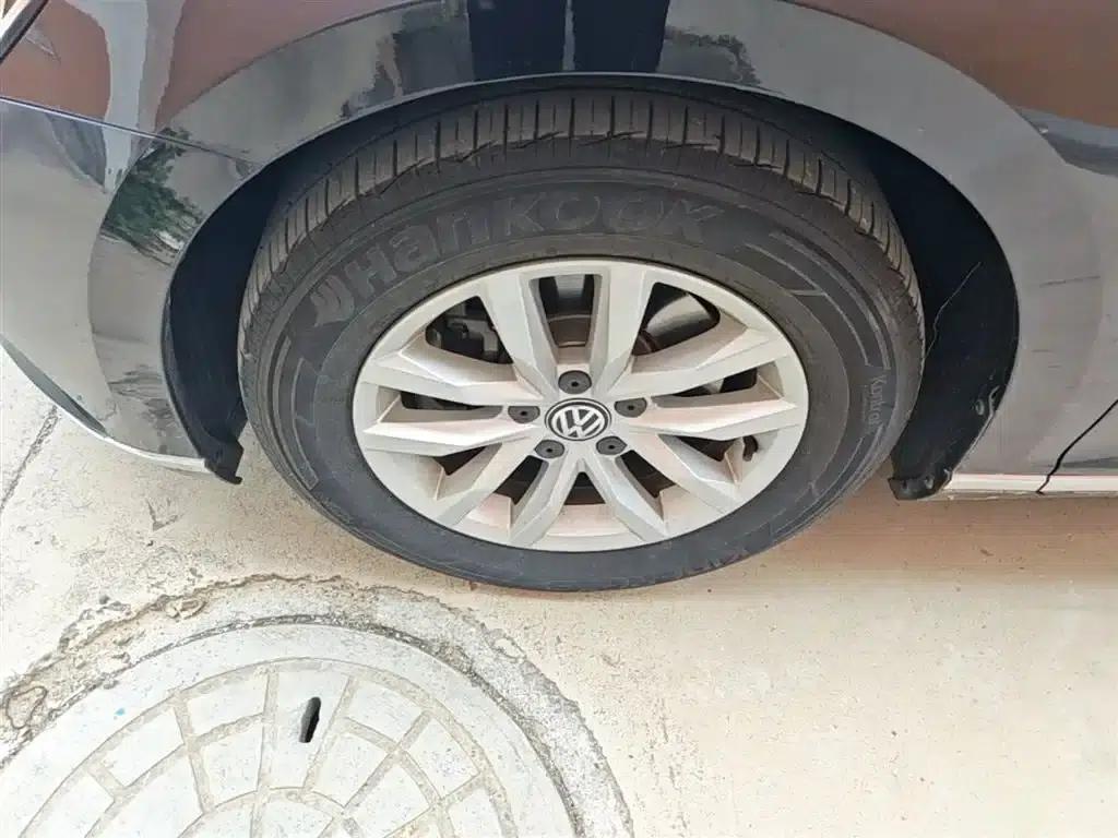 2019 Volkswagen Magotan 280TSI DSG Comfort Model (China VI Emission Standard) — миниатюра 23