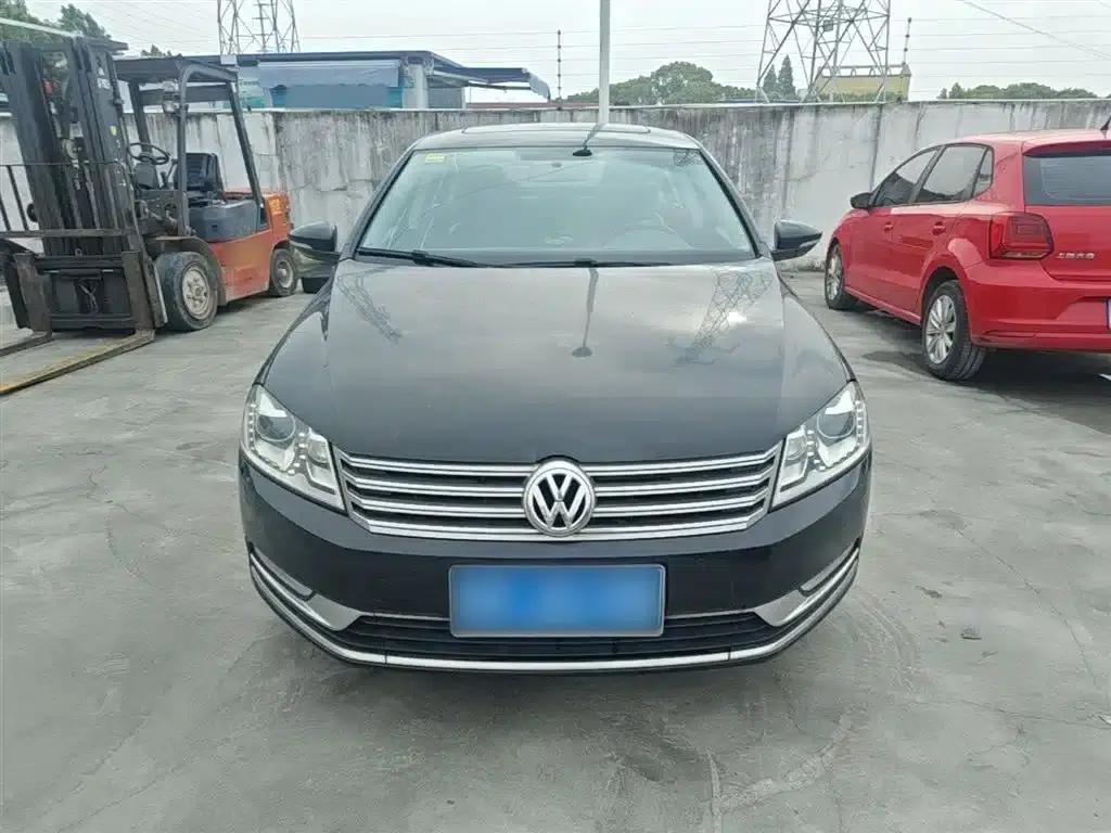 2015 Volkswagen Magotan Facelift 1.8TSI Luxury Model — миниатюра 24