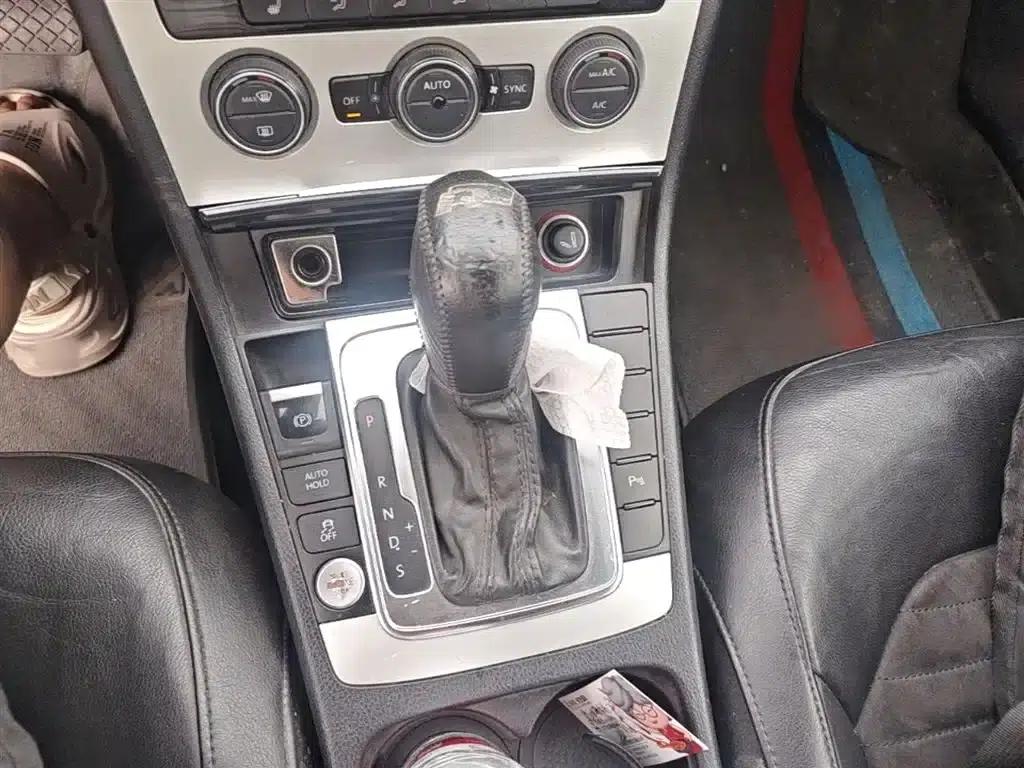 2015 Volkswagen Magotan Facelift 1.8TSI Luxury Model — миниатюра 7