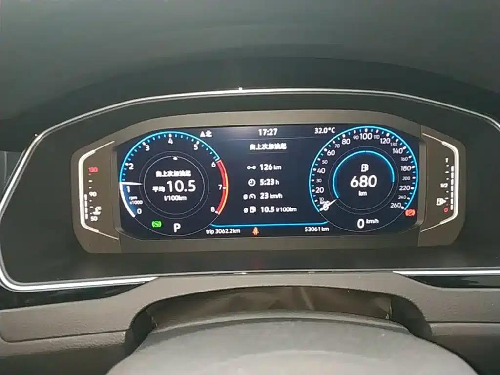 Volkswagen Magotan 2023 2 Millionth Unit Commemorative Edition 380TSI DSG Flagship Model — миниатюра 12