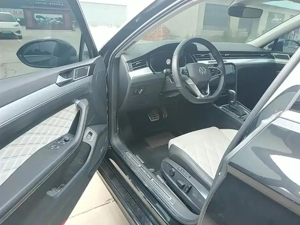 Volkswagen Magotan 2023 2 Millionth Unit Commemorative Edition 380TSI DSG Flagship Model — миниатюра 16