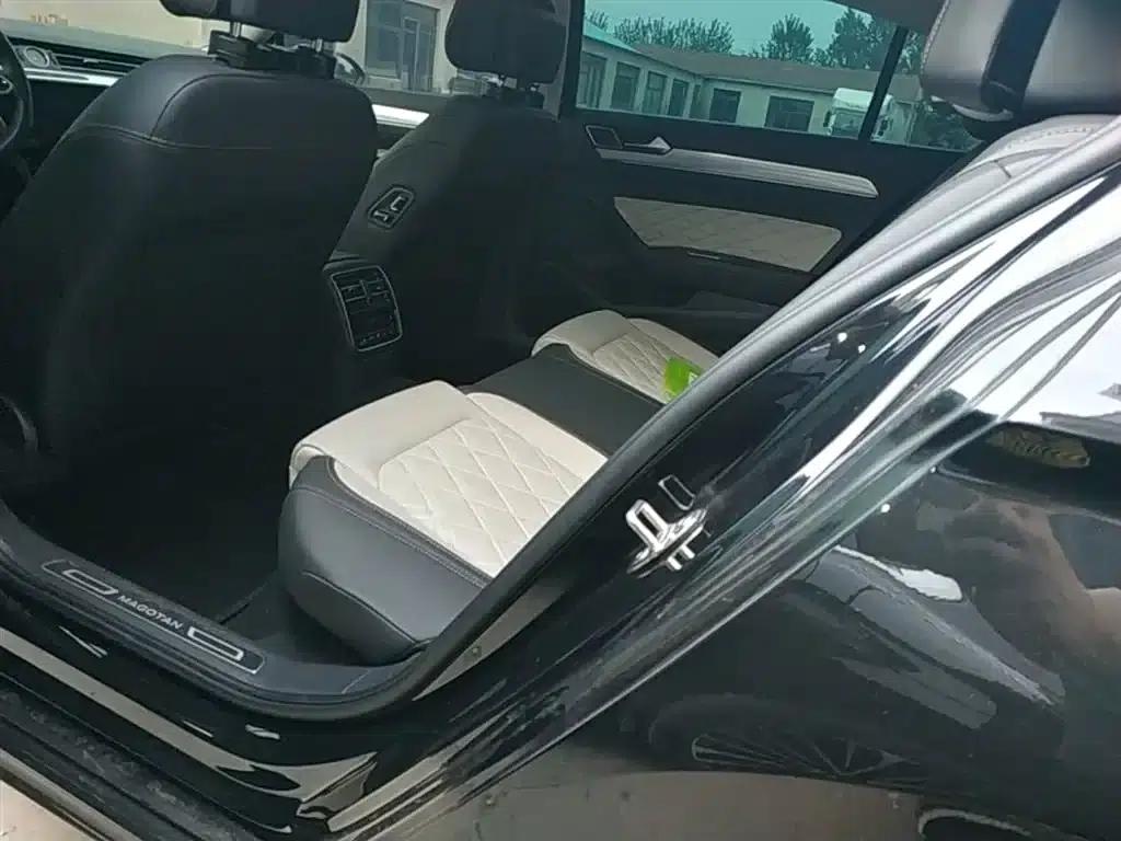 Volkswagen Magotan 2023 2 Millionth Unit Commemorative Edition 380TSI DSG Flagship Model — миниатюра 17