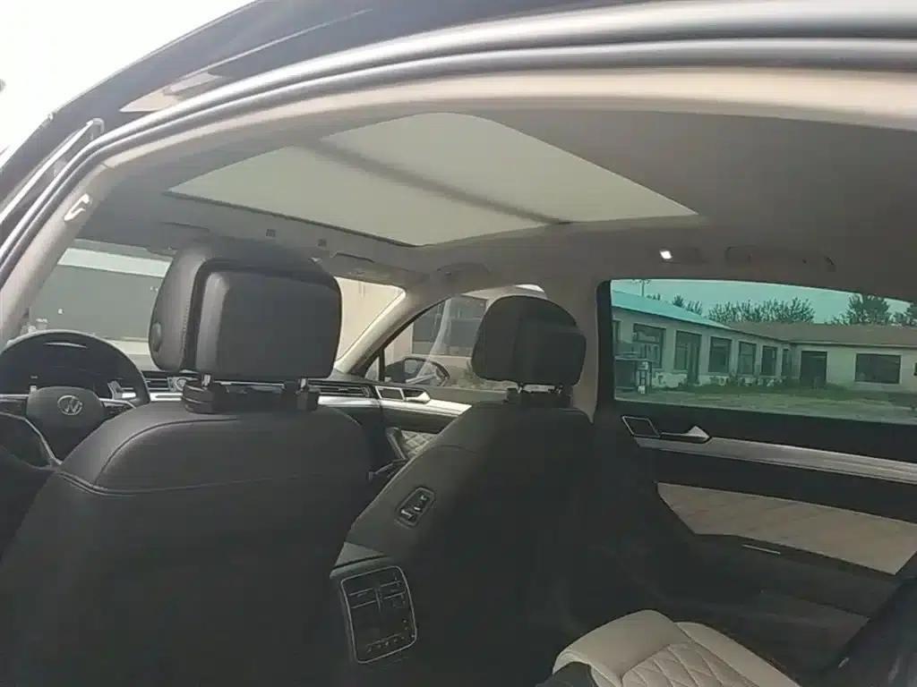Volkswagen Magotan 2023 2 Millionth Unit Commemorative Edition 380TSI DSG Flagship Model — миниатюра 18