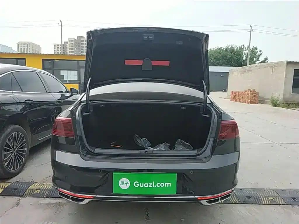 Volkswagen Magotan 2023 2 Millionth Unit Commemorative Edition 380TSI DSG Flagship Model — миниатюра 19