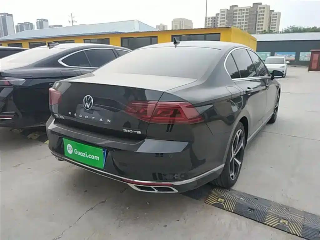 Volkswagen Magotan 2023 2 Millionth Unit Commemorative Edition 380TSI DSG Flagship Model — миниатюра 7