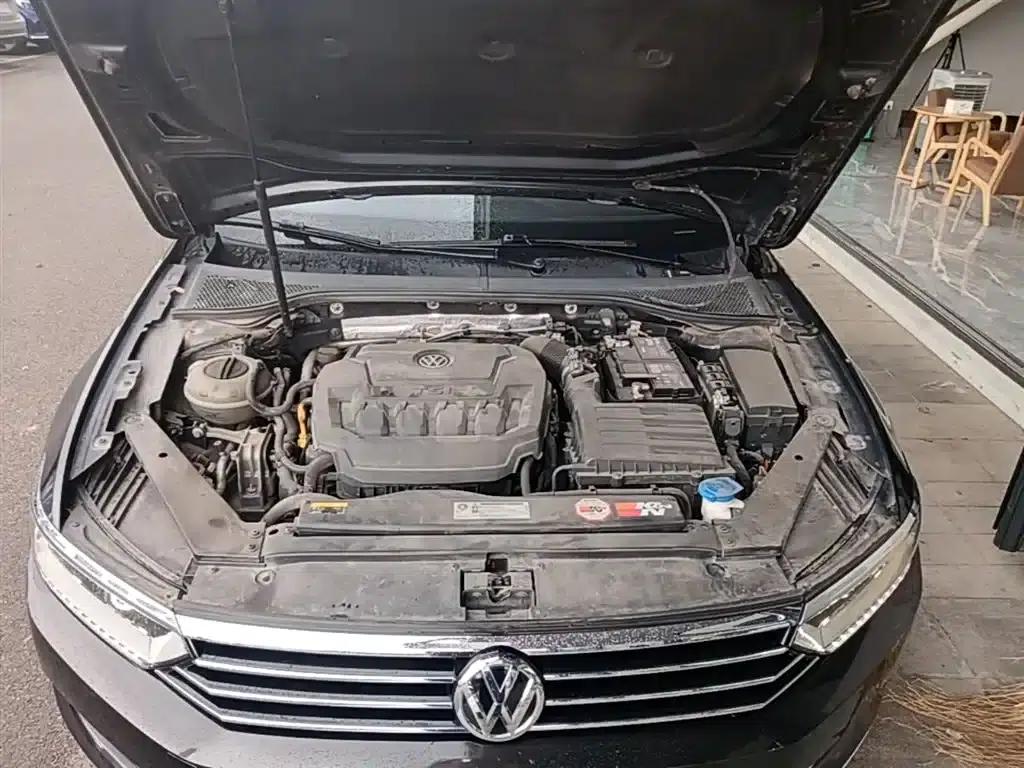 2019 Volkswagen Magotan 330TSI DSG Luxury Edition (National V Emission Standard) — миниатюра 20