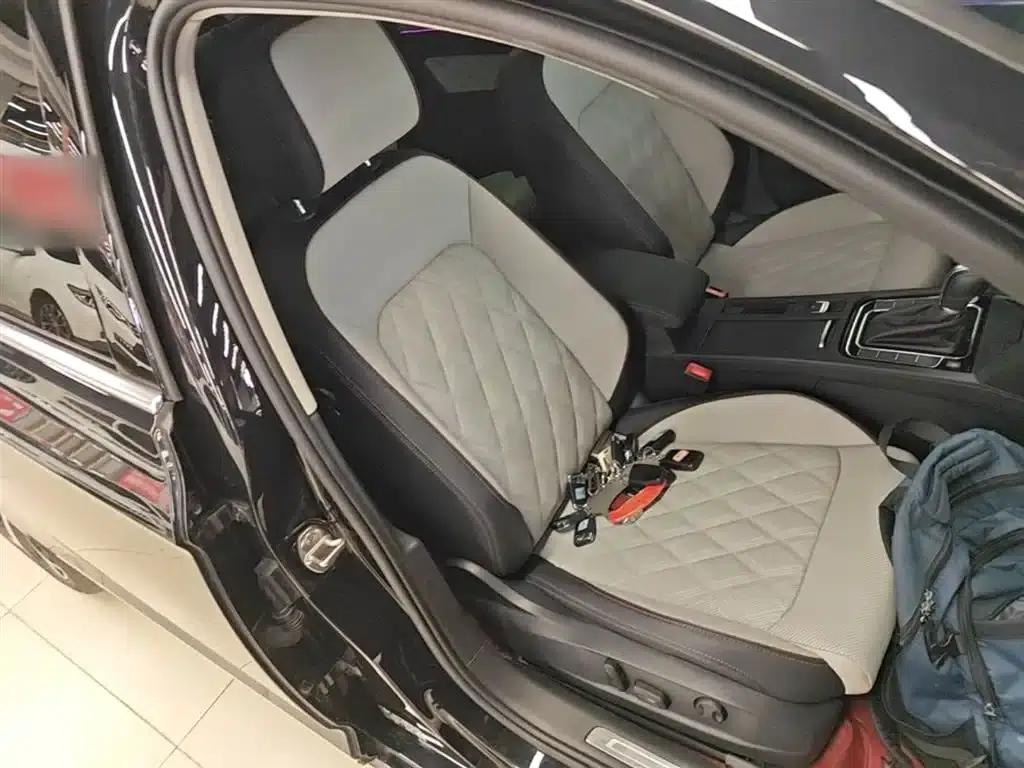 Volkswagen Magotan 2023 2 Millionth Unit Commemorative Edition 380TSI DSG Flagship Model — миниатюра 25