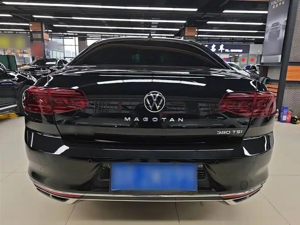 Volkswagen Magotan 2023 2 Millionth Unit Commemorative Edition 380TSI DSG Flagship Model — миниатюра 6