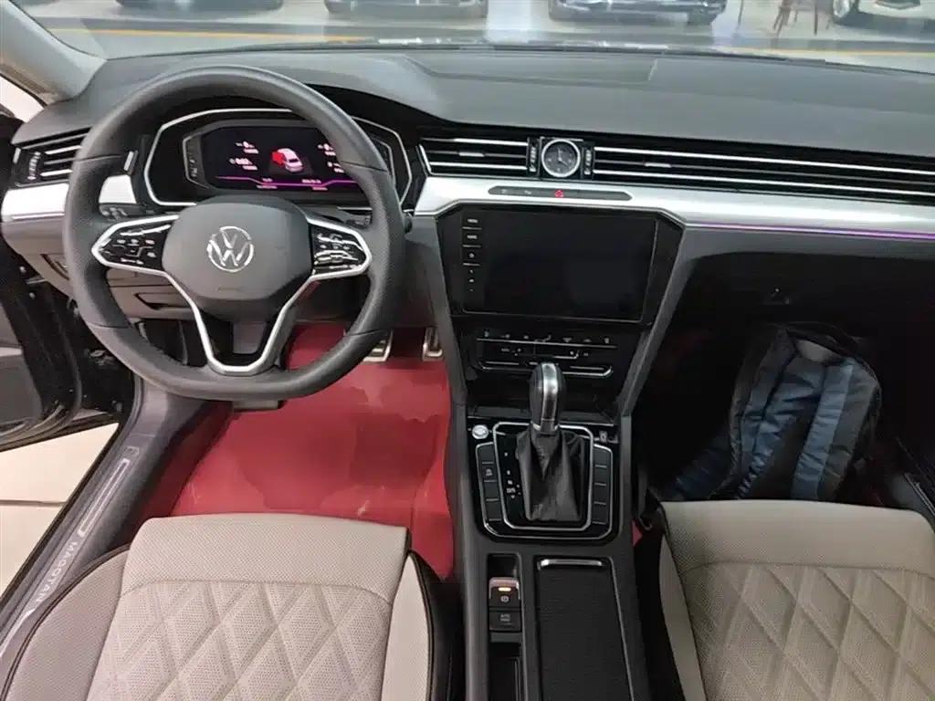 Volkswagen Magotan 2023 2 Millionth Unit Commemorative Edition 380TSI DSG Flagship Model — миниатюра 10