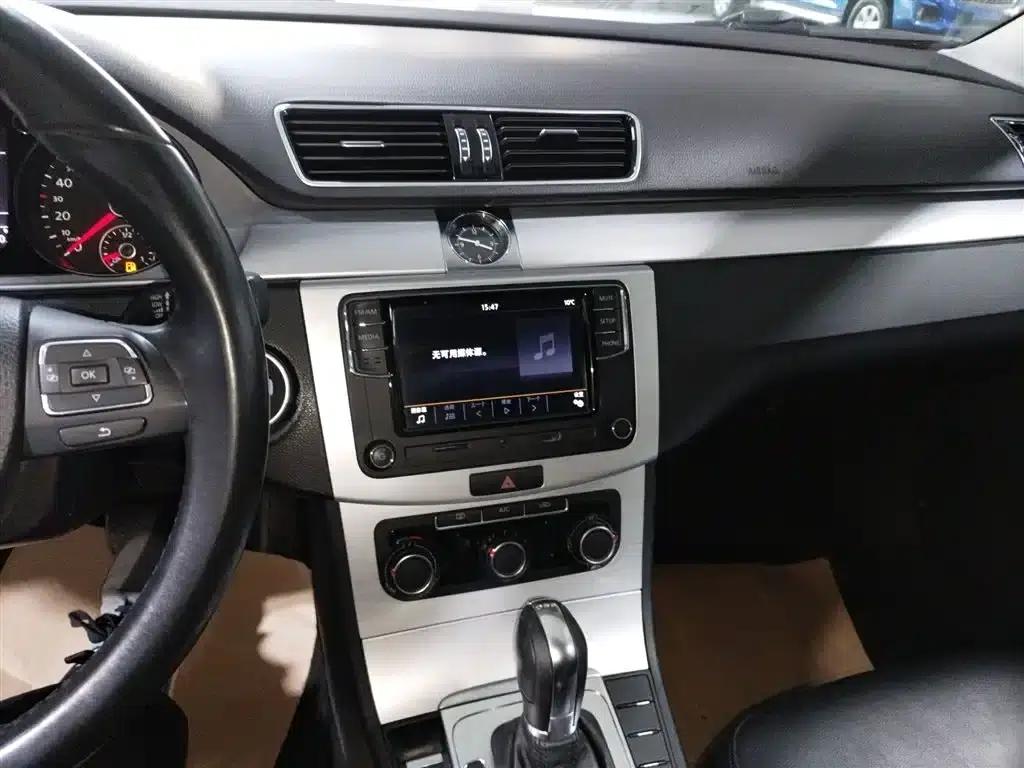 2016 Volkswagen Passat 1.8TSI Smart Comfort Edition — миниатюра 13