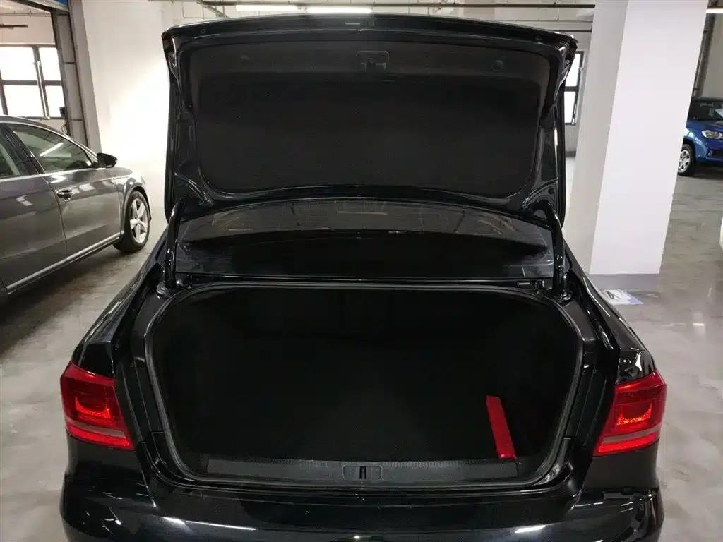 2016 Volkswagen Passat 1.8TSI Smart Comfort Edition — миниатюра 19