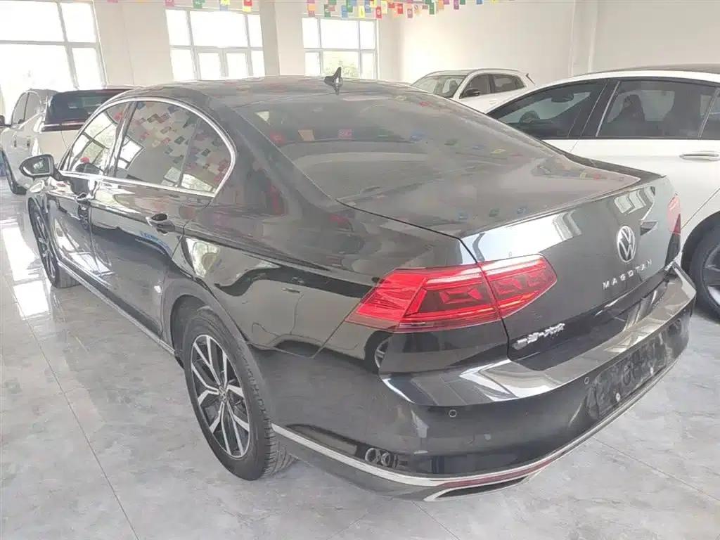 2020 Volkswagen Passat 330TSI DSG Leading Edition — миниатюра 5