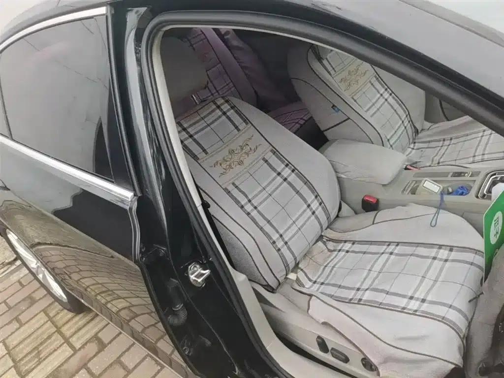 2017 Volkswagen Passat 330TSI DSG Luxury — миниатюра 25