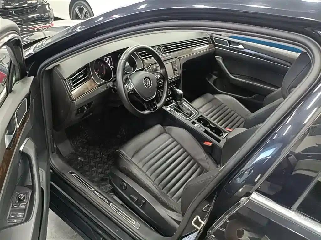 2018 Volkswagen Magotan Facelift 380TSI DSG Luxury Model — миниатюра 16