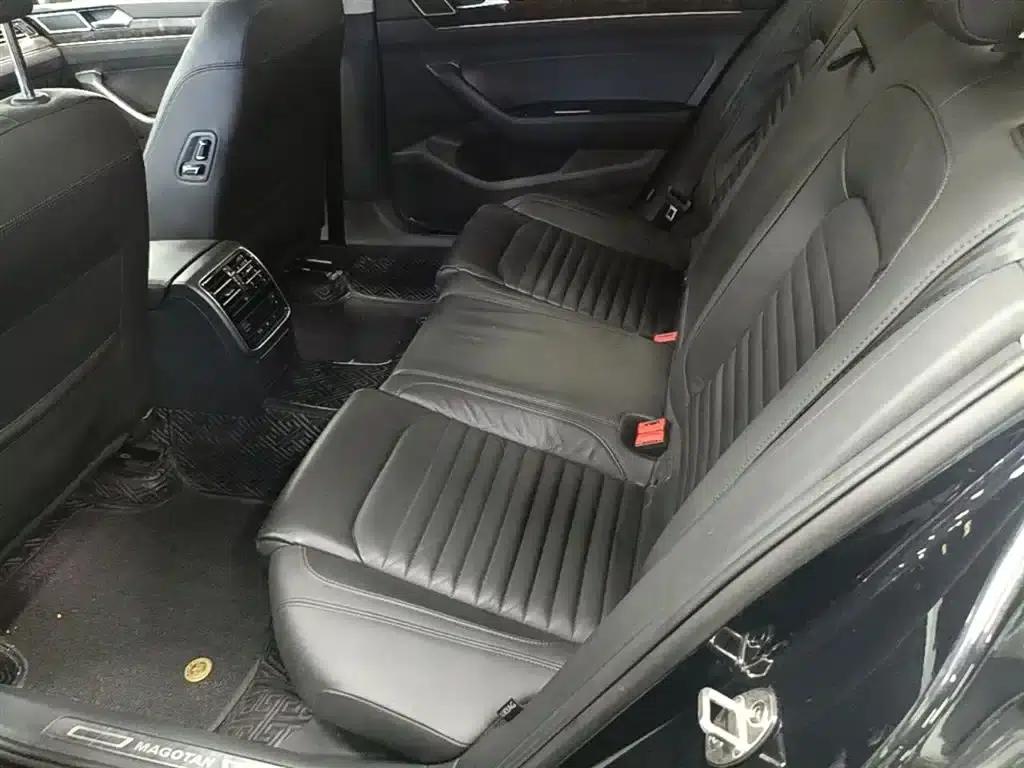 2018 Volkswagen Magotan Facelift 380TSI DSG Luxury Model — миниатюра 17
