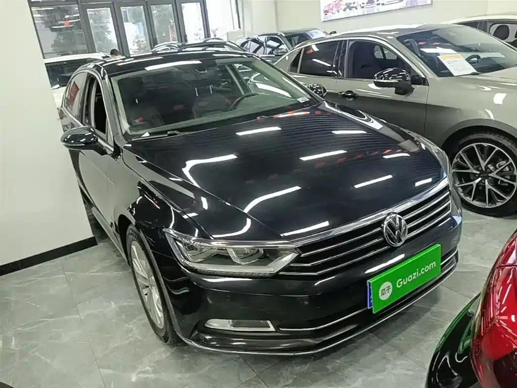 2018 Volkswagen Magotan Facelift 380TSI DSG Luxury Model — миниатюра 4