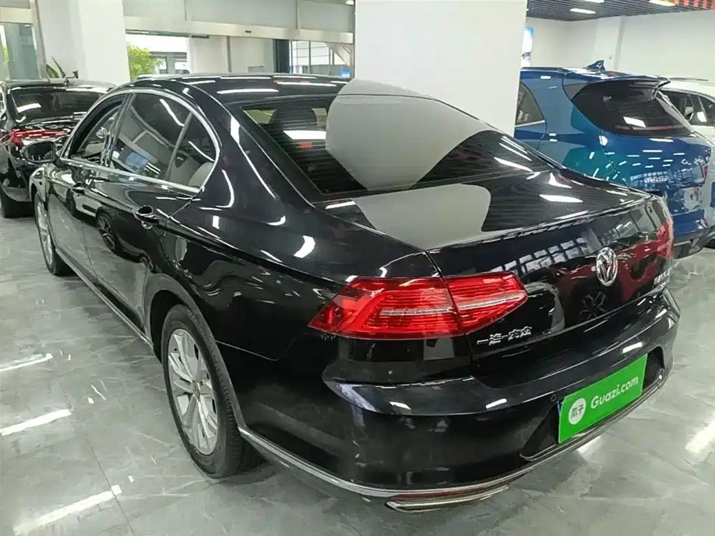 2018 Volkswagen Magotan Facelift 380TSI DSG Luxury Model — миниатюра 5