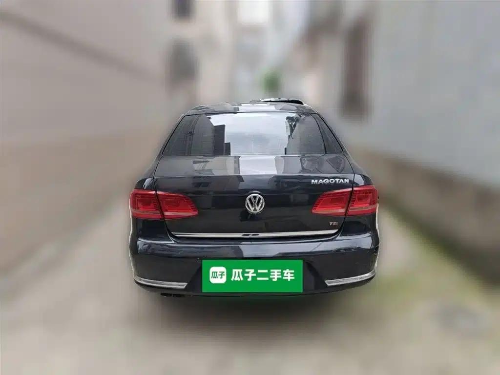 2015 Volkswagen Passat 1.8TSI Luxury — миниатюра 4