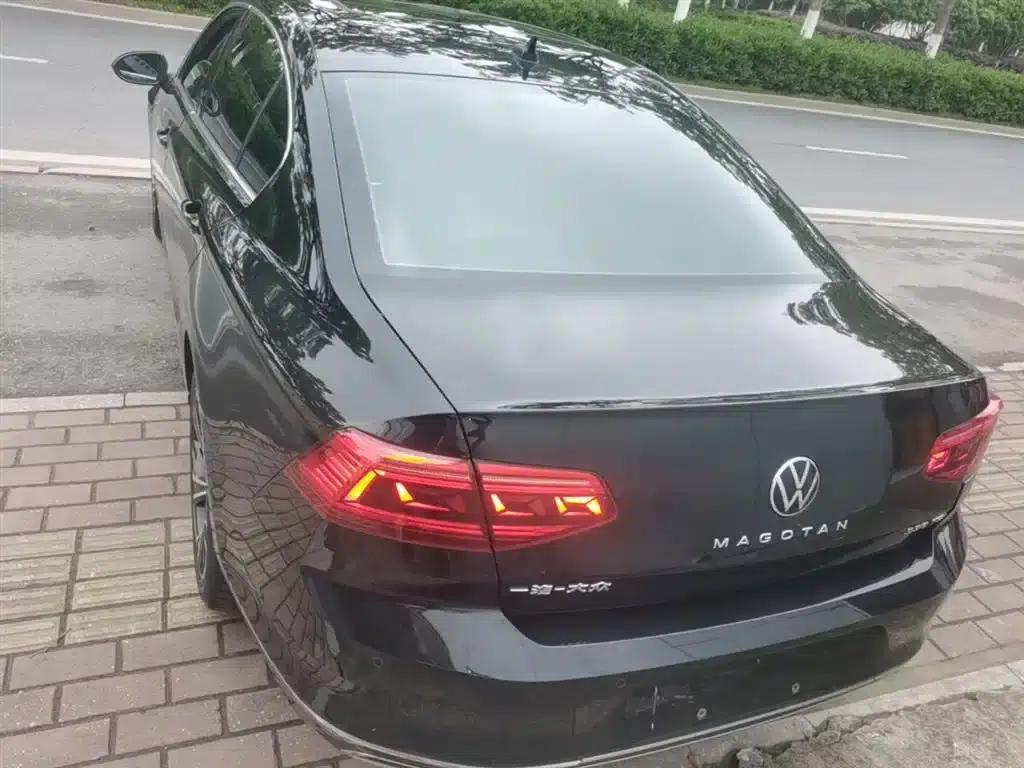 2020 Volkswagen Passat 330TSI DSG Luxury — миниатюра 6