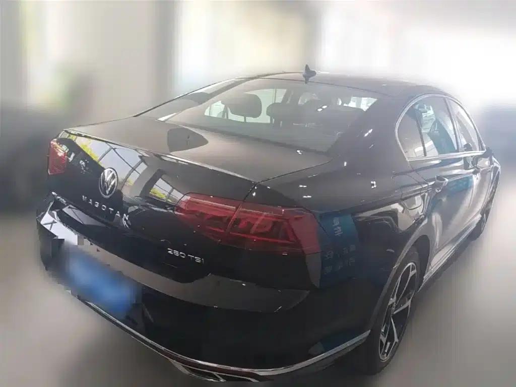 2025 Volkswagen Magotan Facelift Edition 280TSI DSG Luxury Model — миниатюра 12
