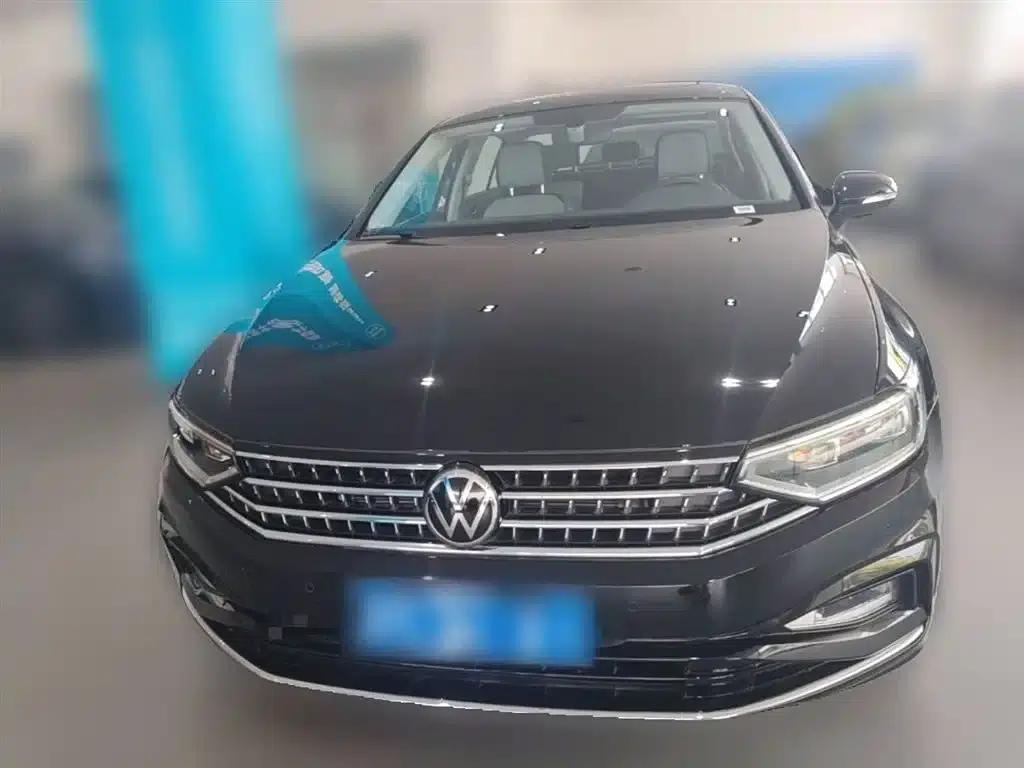 2025 Volkswagen Magotan Facelift Edition 280TSI DSG Luxury Model — миниатюра 5